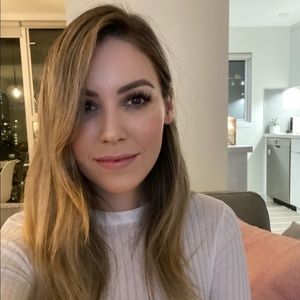 Meet your Posher, Lyndsie